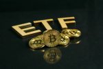 Приток в Bitcoin-ETF в США достиг $3.9 млрд за 12 дней на фоне падения доллара