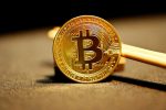 Биткоин протестировал $115 000, кит делает ставку на $200 000 к концу года