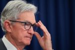 Ястребиная риторика FOMC подрывает перспективы роста криптовалют